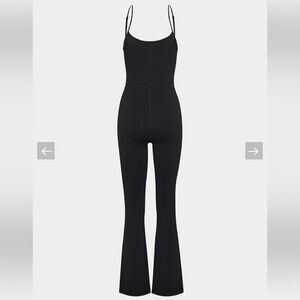 ARITZIA - Wilfred Free Divinity Kick Flare Jumpsuit (Black)